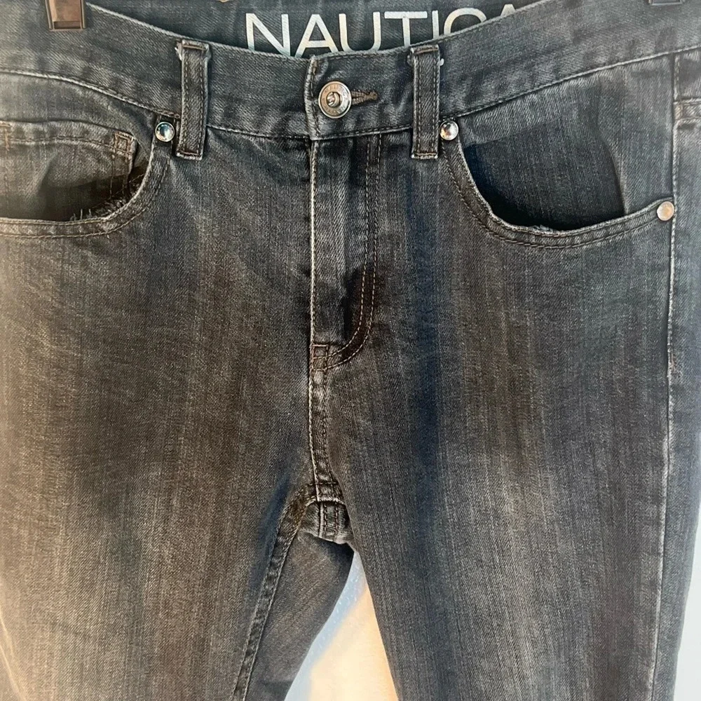 Nautica, 12 straight leg , regular cut jean, zipper front‎ closure W=26”, L=36”